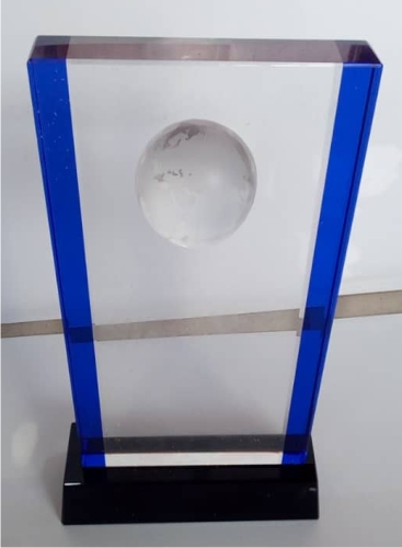 blue-transparent-crystal-award-with-black-base-for-sale-online-at-a-very-good-price-in-nigeria.jpg
