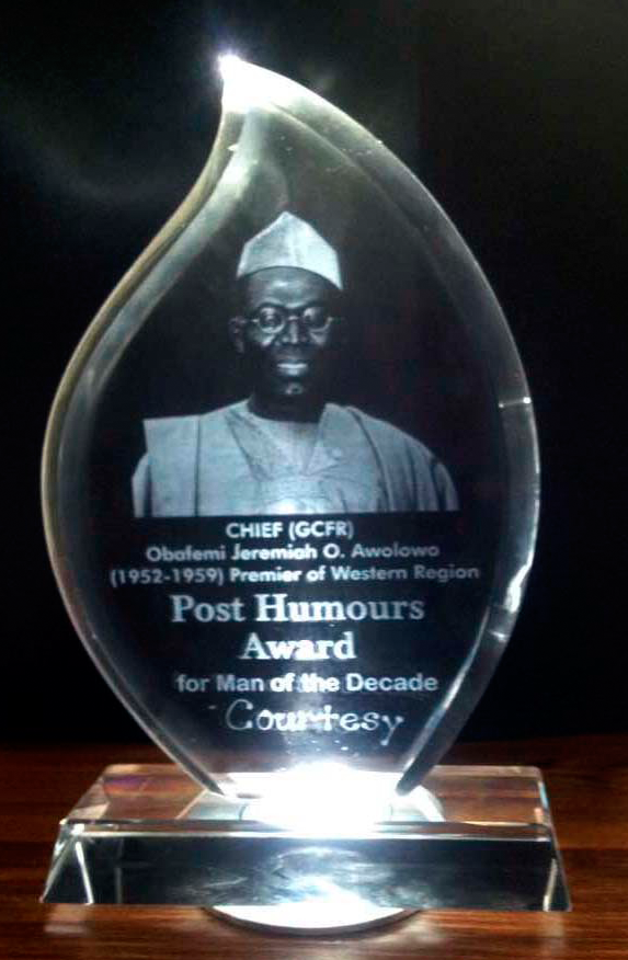 Best 3D crystal award cube with custom design for business excellence and branding